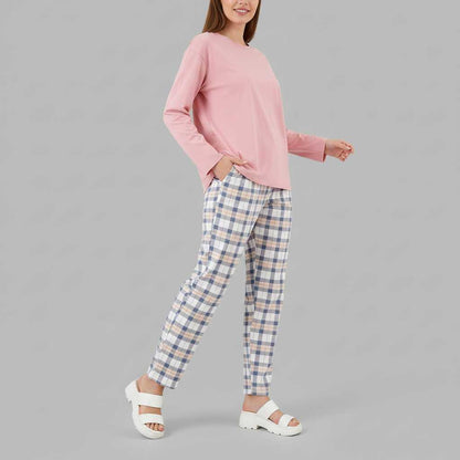 Cozy Elegance | Women's Pajama Sets Winter Checkered Design